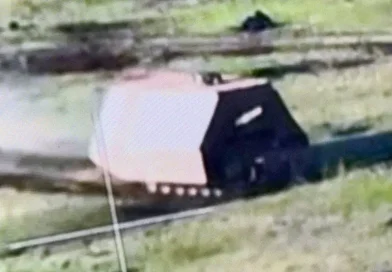 Эксперт Рожин показал фото модифицированного танка ВС РФ в зоне СВО
