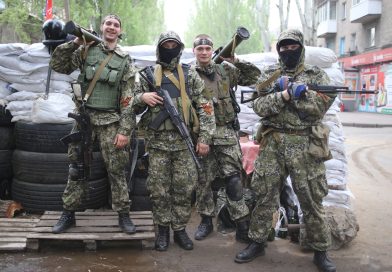 RT-видео: штурмовики РФ сражаются с боевиками ВСУ за авдеевские дачи