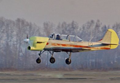 На Украине приспособили самолет Як-52 с автоматчиком для перехвата российского БПЛА