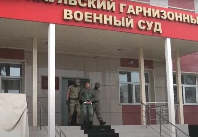 «Ъ»: сержанта Лобовикова, бросившего гранату в мобилизованных,  признали виновным