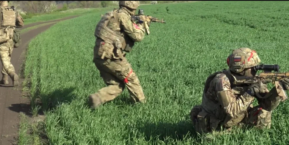 Реальный бой видео. Спецназ отважные. Реальный бой спецназа на Украине. Русский спецназ. Спецназ в бою.