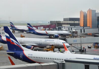 Из-за санкций запада РФ вынуждена снимать самолеты с эксплуатации