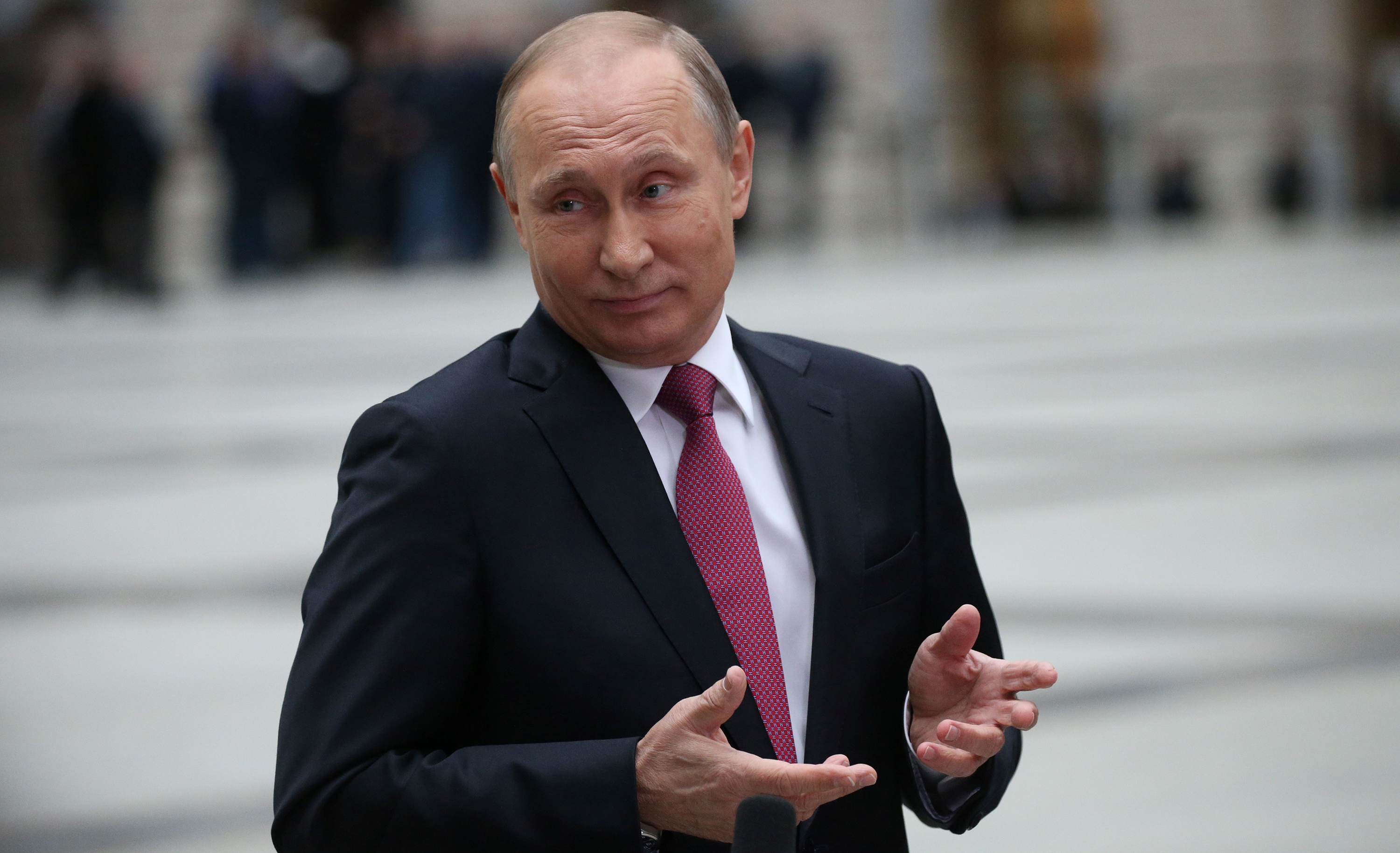 Путин в 2015 году обещал россиянам, что они будут жить спокойно, но не выполнил своего обещания