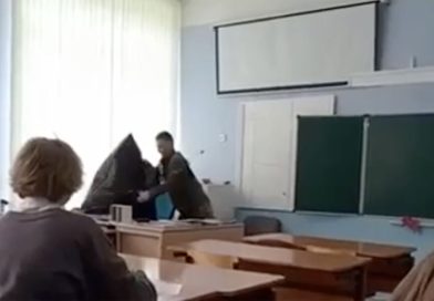 Под Тольятти школьник набросил учителю мусорный пакет на голову