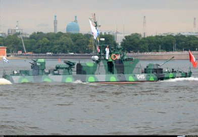 Леонков: катера «Шмель» для Днепровской флотилии вооружены РСЗО и пушкой