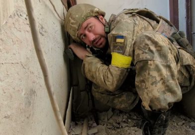 Боевики в Харькове в панике бегут в подвалы: им обещали ФАБ-3000