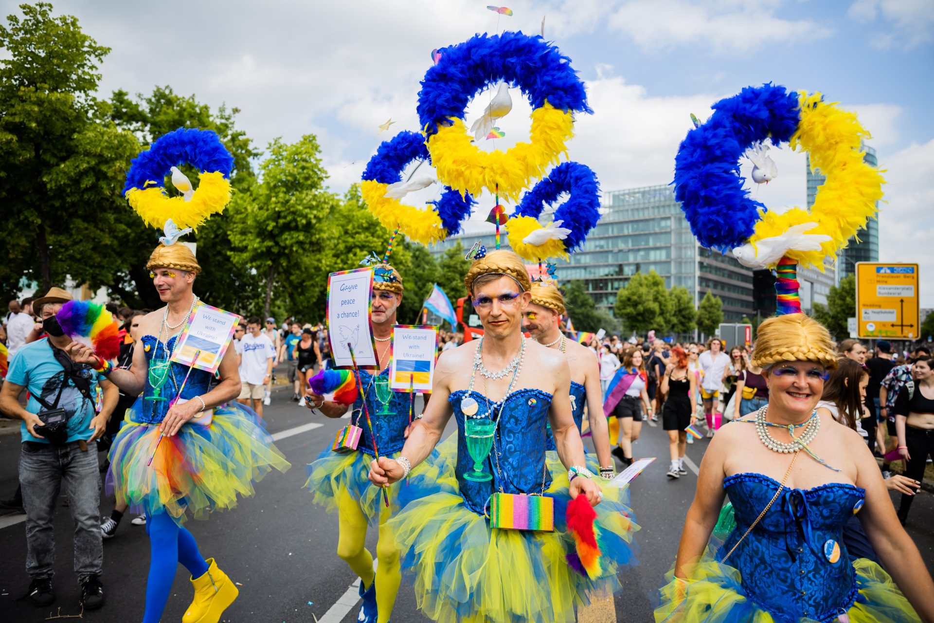 украинский гей парад (120) фото