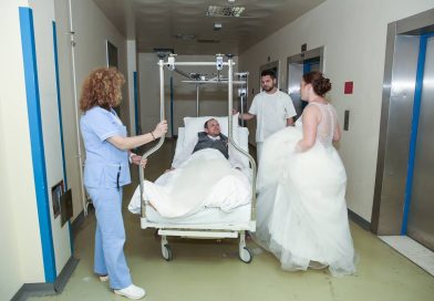 New York Post: в США невеста сыграла свадьбу у кровати больного отца