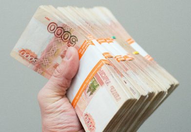 Зарплата некоторых российских актеров достигает двух миллионов рублей в месяц