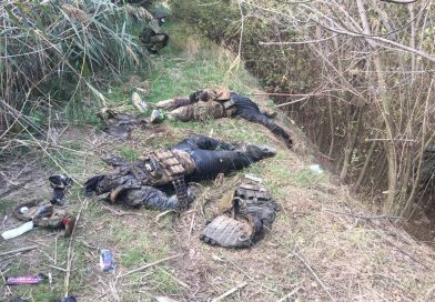 Три разведчика ВС РФ в упор расстреляли десант ВСУ, прятавшийся внутри Bradley