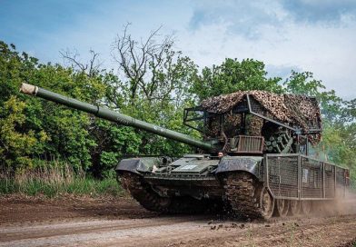 На Украине появились польские танки PT-91 Twardy с дополнительной защитой