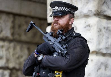 В Британии полиции выдают ружья для остановки электровелосипедов
