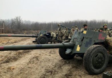 Военкору RT показали, как работает пушка «Рапира» в умелых руках российских военных