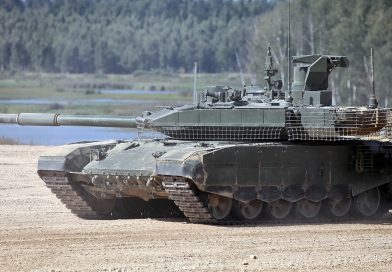 Мотострелковое соединение ЦВО получило танки Т-90М «Прорыв»